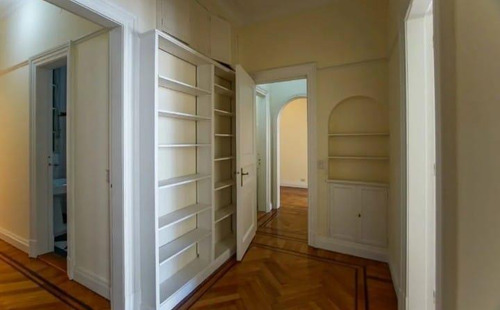 Imagen 7 de 15 de Departamento Estilo Frances - Recoleta, 5 Ambientes