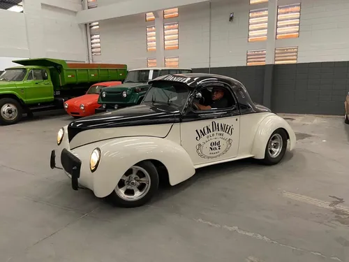 Ford Willys Coupe V8 Hot Rood Jack Daniels Tudor Maverick Gt