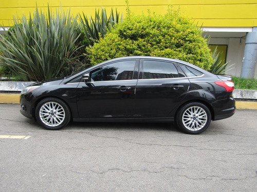 Ford Focus 2.0 Titanium At
