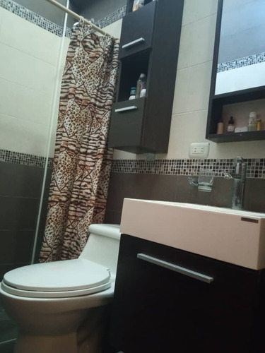 Imagen 12 de 20 de Thownhouse En Venta
