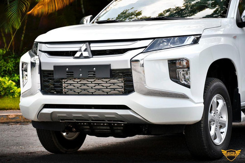 Imagen 4 de 8 de Mitsubishi L200 2023