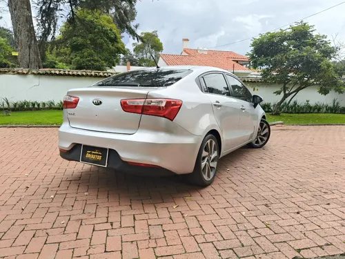Kia Rio Ub Ex 1.2cc Mt 2017