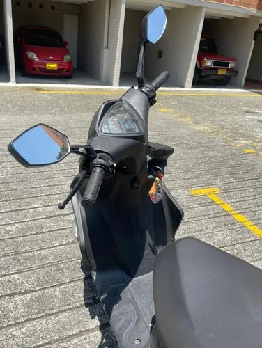Victory Life 125 Modelo 2022, Único Dueño 11.204 Kms