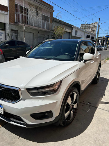 Volvo Xc40 T4