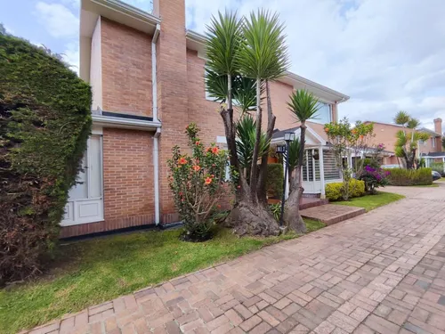 Casa En Venta En San José De Bavaria. Cod V9700