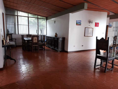 Imagen 7 de 14 de Casa En Urb Los Caobos En Maracay
