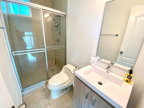 Imagen 9 de 14 de Venta De Apartamento De 100 M2 En Ph The Seawaves 21-11898gg