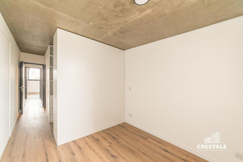 Imagen 14 de 30 de Cochera En Venta - Centro
