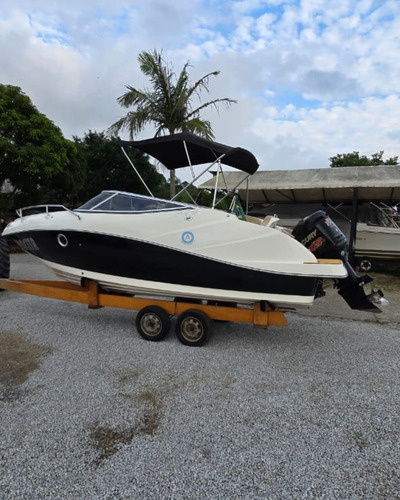 Lancha Fs 215 Cabinada Ano 2013 01 X Mercury 150hp Proxs 2t