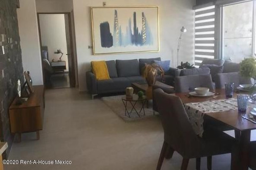 Imagen 2 de 13 de Departamento En Venta En Juriquilla De 2 Recamaras! Rahqro
