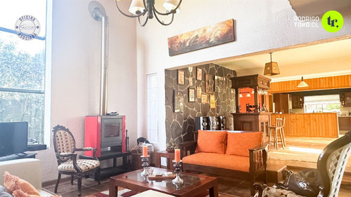Casa Pingueral, Hormigón Armado. 5 D, 3 Baños.