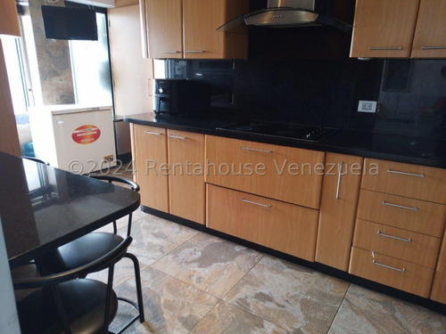 Ss: Vende Apartamento 24-25213 En Sorocaima De 167,38 M2, 3h/3b/3pe