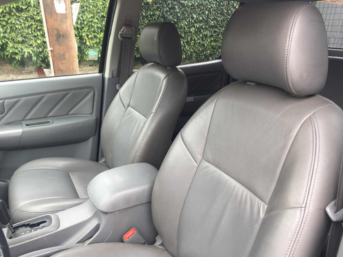Toyota Hilux 3.0 I Srv Cab Doble At 4x4 Cuero 2010