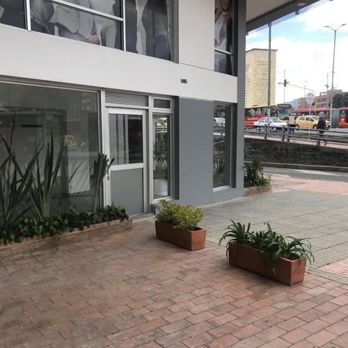 Imagen 10 de 16 de Oficina En Arriendo En Bogotá San Felipe - Barrios Unidos
