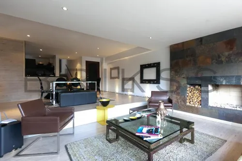 Apartamento En Venta En Chico Norte. Cod V1796