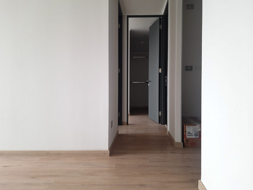 Ref:73576** Vive Cómodo En Macul A Pasos De Metro Y C. Bupa