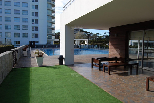 Imagen 19 de 24 de Ocena Drive Apartamento 1 Dormitorio Piscina Climatizada Departamento En Venta Ubicado En Roosevelt, Punta Del Este, Punta Del Este / Maldonado