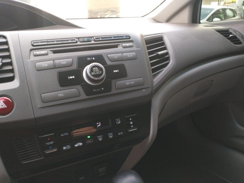 Imagem 6 de 10 de Honda Civic Lxs 1.8 Aut