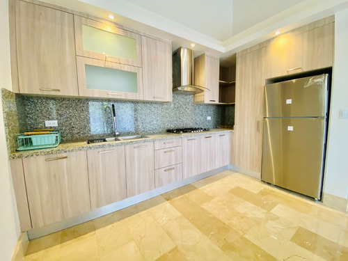 Apartamentos De 2 Habitaciones En Construcción De Venta En Segunda Línea De Playa Dorada!