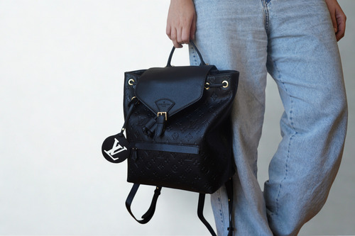 Mochila Urbana De Mujer - Louis Vuitton - Negra - Atemporal Negro Texturado