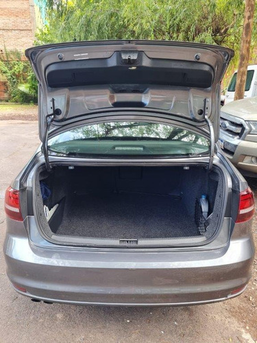 Volkswagen Vento 2.5 Advance Plus 170cv Tiptronic 2016