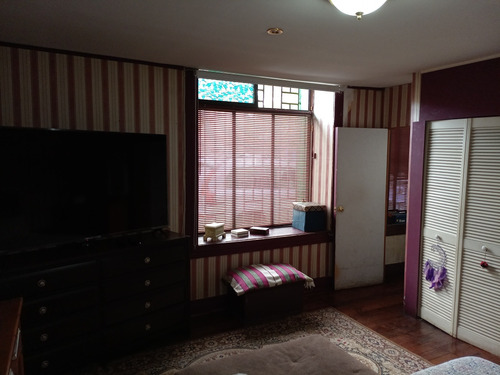 Casa Central 3 Dormitorios 2 Baños Living Y Comedor Estacion
