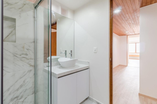 Departamento En Santa Fe, A Un Lado De La Ibero. En Proceso De Remodelación