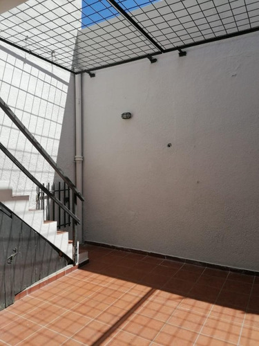 Casa 3 Dormitorios - Riccheri 800