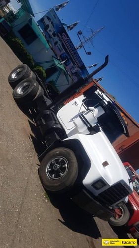 Mack Rd690s