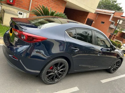 Mazda 3 2.0 Touring