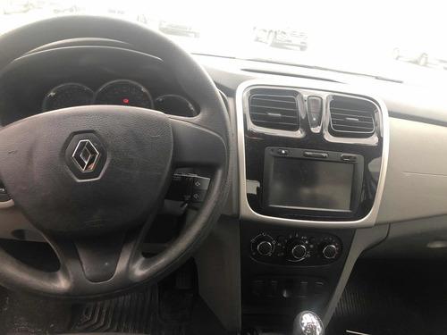 Renault Logan 2014 1.0 16v Expression Hi-flex 4p