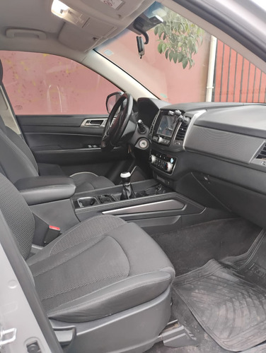 SsangYong Rexton 2.0 Mt 4x2 Std