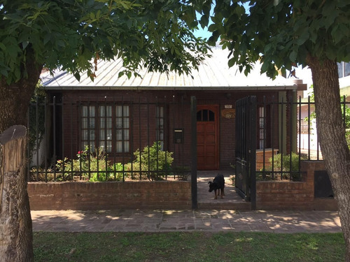 Imagen 5 de 25 de Casa A La Venta De 4 Ambientes En Villa De Mayo