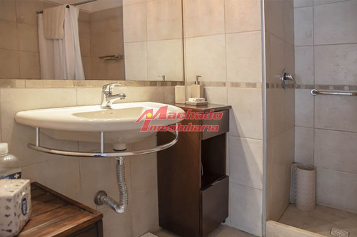 Imagen 13 de 15 de Venta De Apartamento En Peninsula A Mts De La Plaza