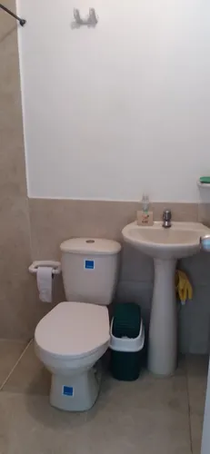 Arriendo-venta Casa Con Bien Ubicada Con Dos Niveles Valor De Venta : $350,000,000 Cod. 49647