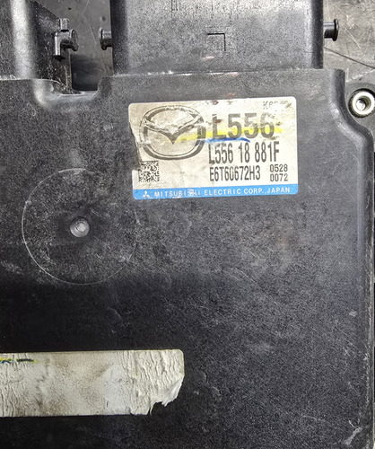 Computadora De Motor Mazda Cx7 2010 L556 18 881f (Usado)