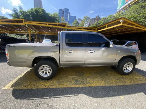 Mazda BT-50 2.2 B22c29 4x2 Mt 2013