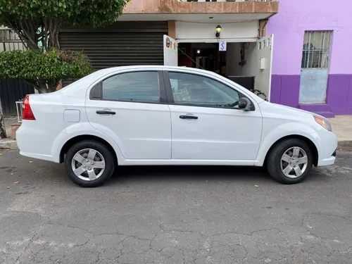 Chevrolet Aveo 1.6 Ls L4 At