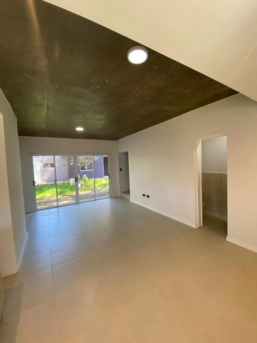 Imagen 8 de 14 de Casa Ph A Estrenar En Barrio Cinco Esquinas