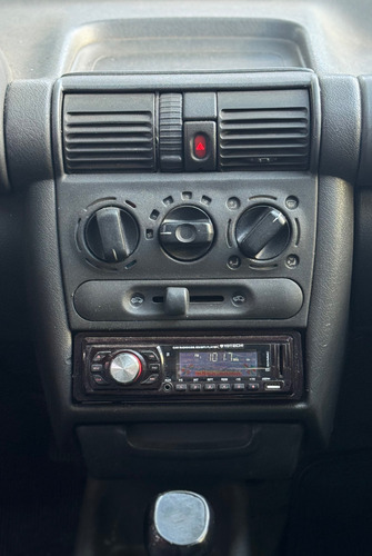 Chevrolet Corsa 1.0 Wind 3p