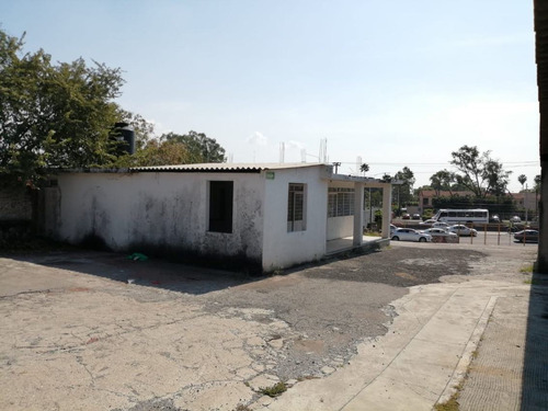 Boulevard Cuauhnahuac - Roq-995-tco