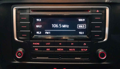 Imagen 14 de 15 de Volkswagen Jetta 2017 4p Trendline L5/2.5 Man