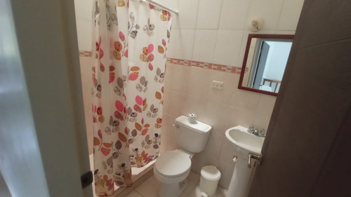 Imagen 20 de 24 de Marisol Castro Vende Townhouse De Dos Plantas En San Diego | Carabobo | Conjunto Residencial Villa Corina | Soth-009