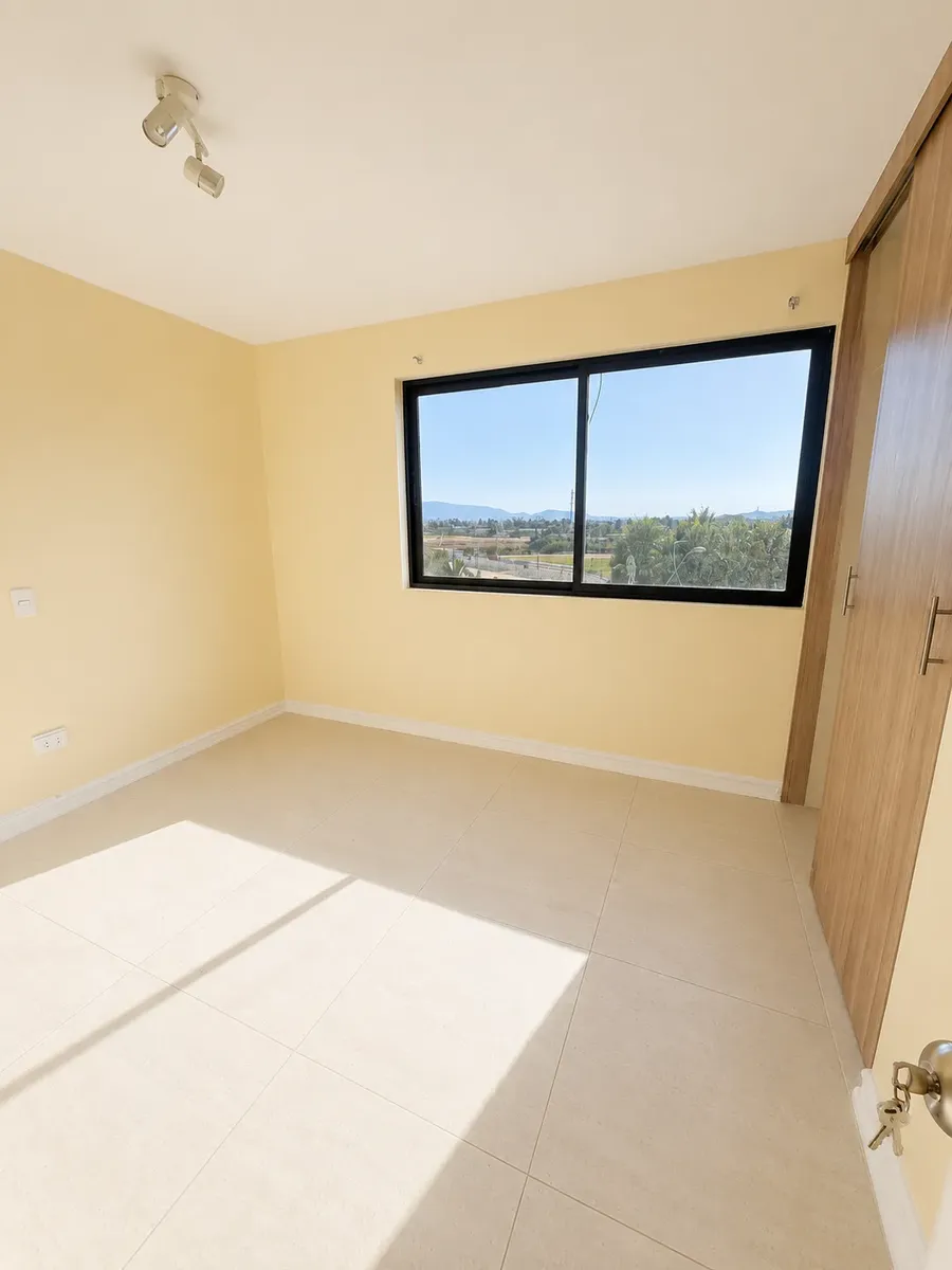Imagen 4 de 8 de Departamento Familiar En Condominio Con Gastos Comunes