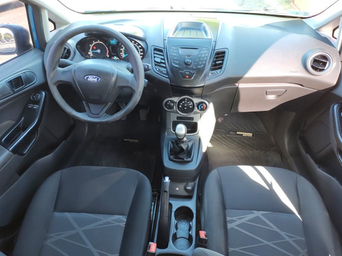 Imagen 12 de 14 de Ford Fiesta Kinetic Design 2015 1.6 S 120cv