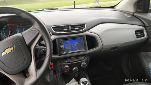 Imagem 3 de 6 de Chevrolet Onix 1.0 Lt 5p