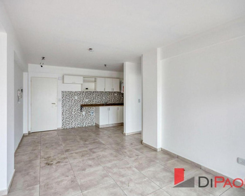 Venta Departamento 2 Ambientes Con Balcón Caseros Clamaco