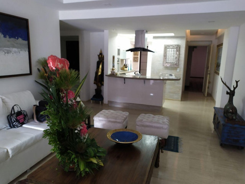 Apartamento En Venta En Los Pomelos. Rl