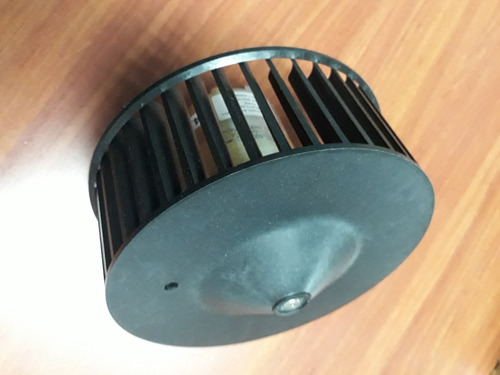 Imagen 2 de 3 de Motor Soplador Ford Fiesta 2001 0301005