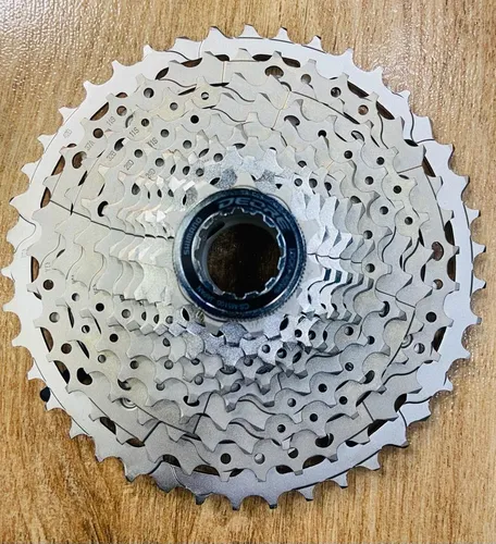 Pacha Shimano Deore Cs-m5100 11-42 Ciclismo Mtb (304550)